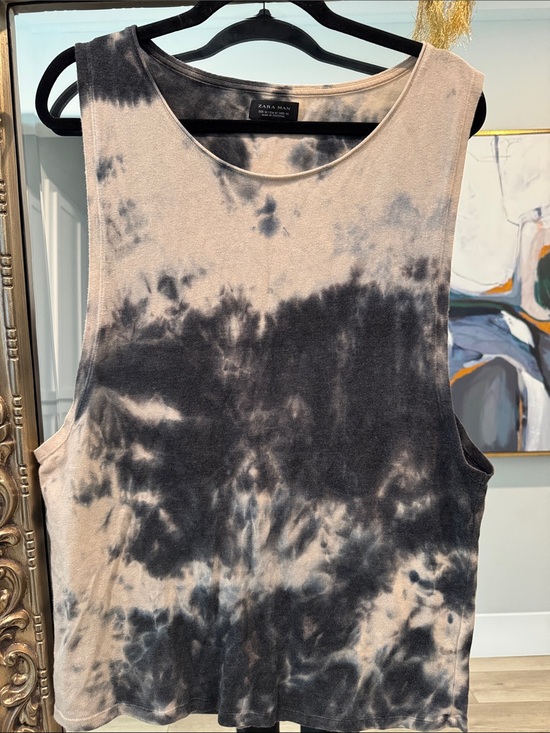 Zara Tops - Zara Black and Cream Tie-Dye Muscle Tank